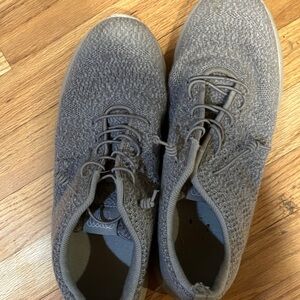 Men's Gray Knit Sneakers